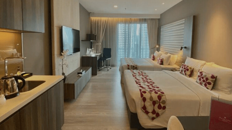 Studio Family Quadruple